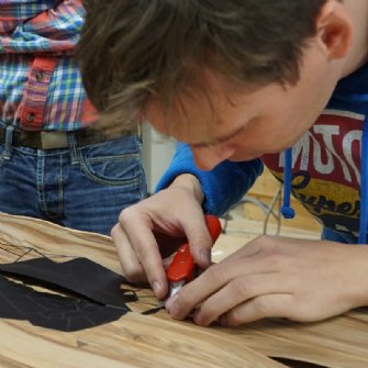 Beim Ausgittern einer Lackdesign Variante.